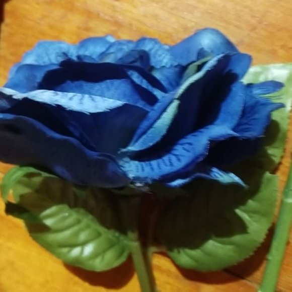 Faux Flower bundle Lily rose hydrangea Floral Red - Picture 8 of 8